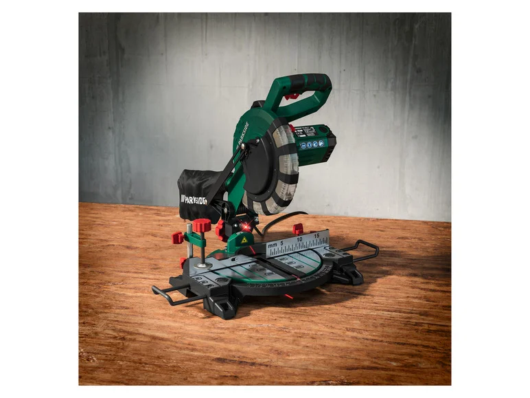 PARKSIDE® Scie à onglet PKS 1500 C4. 1500 W