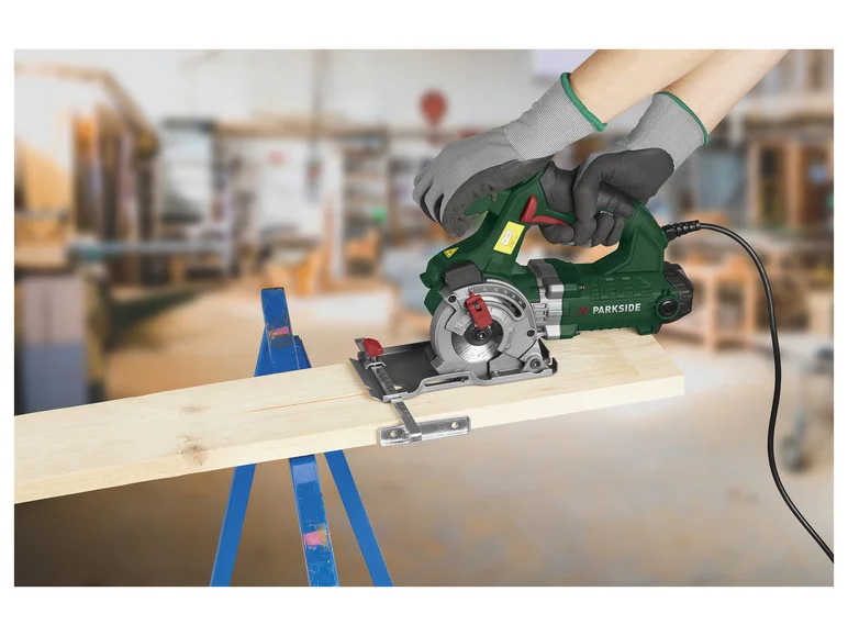 PARKSIDE® Scie plongeante PTS 710 B2. 710 W