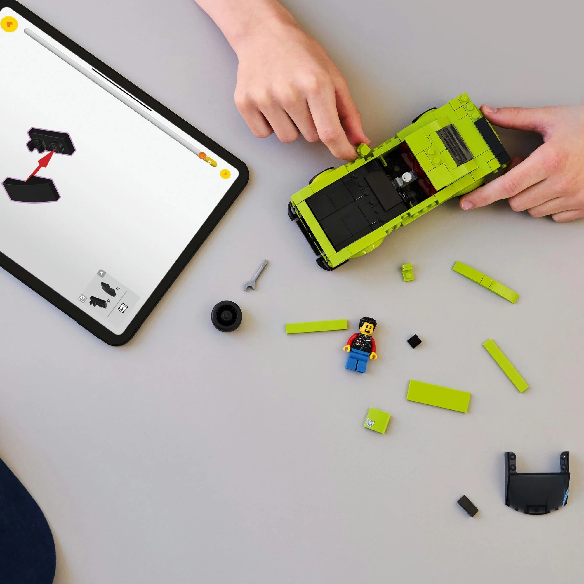 LEGO Speed Champions – Dodge Challenger SRT Hellcat Sportsvog