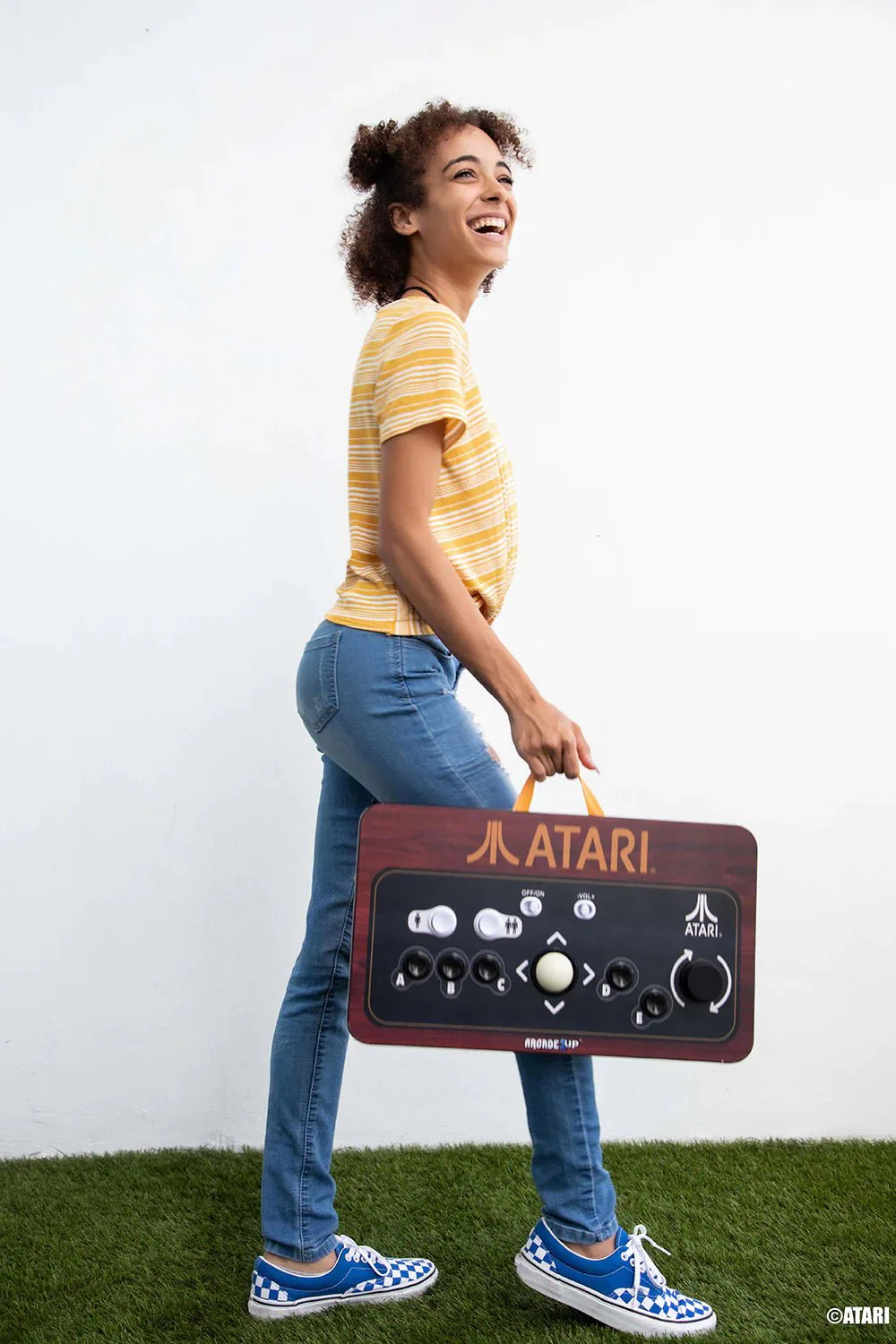 ARCADE 1 Up - Atari Couchcade - Cast Arcade Games to your TV!