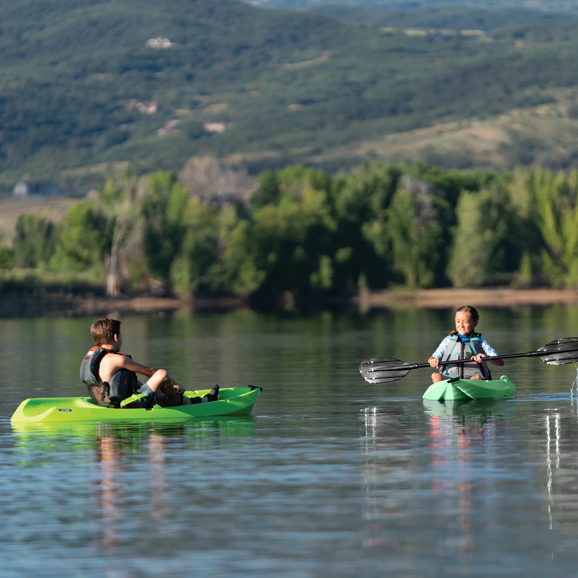 Lifetime Wave 6 ft Youth Kayak, Fire Red (91401)